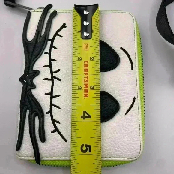 Loungefly Disney Nightmare Before Christmas Jack Skellington with wallet - Picture 9 of 10